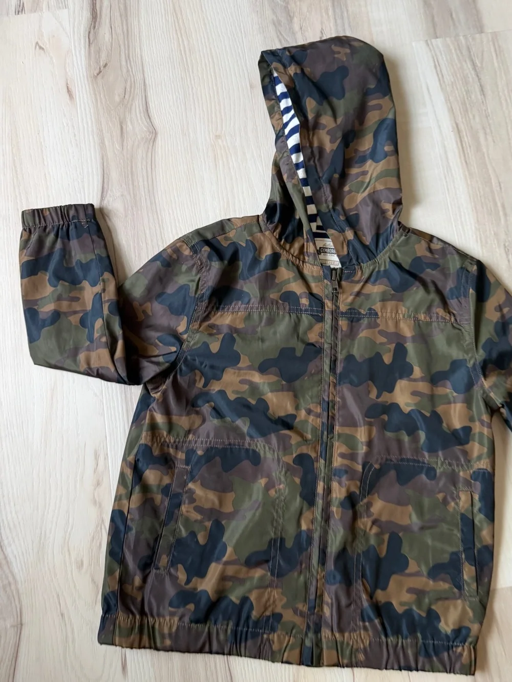 Gymboree Kids Lined Camo Raincoat size 5 - 6